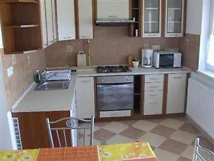 Lejlighed Petra Apartmanhaz Kehidakustány