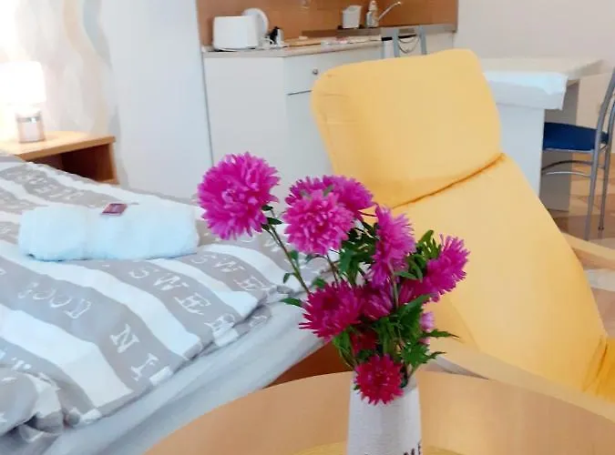 Petra Apartmanhaz * Kehidakustány