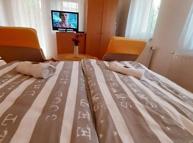 Petra Apartmanhaz Kehidakustány