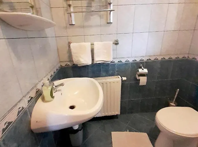 Petra Apartmanhaz * Kehidakustány