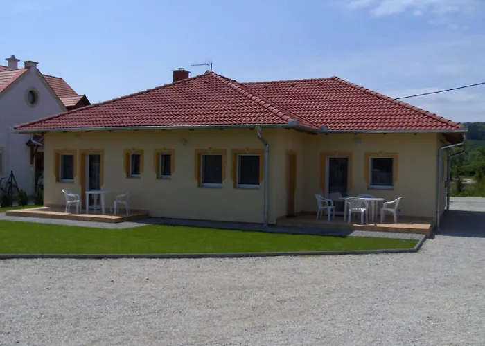 Daire Petra Apartmanhaz *